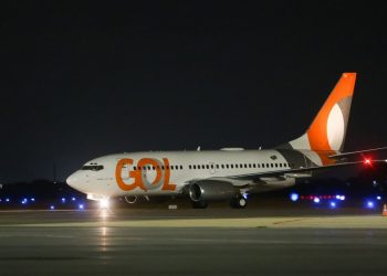 Aeronave decolou às 17h07 da última sexta-feira (31) (Foto: Fabiane de Paula)