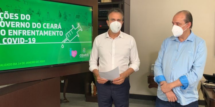 Em novo decreto, Ceará reduz capacidade de estádios e recomenda adiamento de volta às aulas para crianças