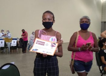 Cecília chegou ao Centro de Eventos duas horas antes do agendamento (Foto: Lucas Falconery)