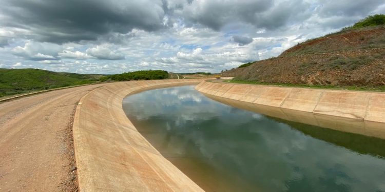 Cinturão das Águas recebe água nos primeiros 75 km, para testes