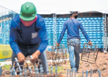 O setor de construção civil é um dos mais prejudicados pelos afastamentos (Foto: Arquivo)