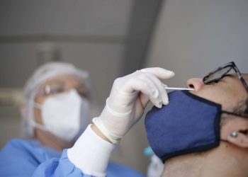 Com aumento de casos de Covid e de Influenza, Ceará implementará plano de contingência