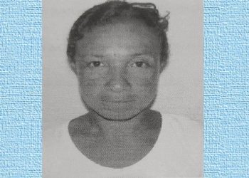 Cristiana do Nascimento dos Santos, de 34 anos, foi presa em cumprimento a mandado de prisão expedido pela justiça cratense (Foto: Arquivo pessoal)