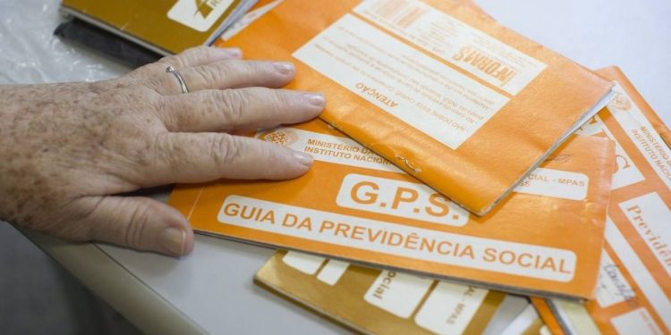 Contribuição do INSS aumentou: veja quanto você vai pagar em 2022