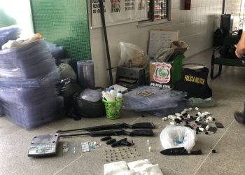 Materiais apreendidos foram levados para a delegacia de Polícia Civil de Iguatu (Foto: Divulgação/SSPDS)