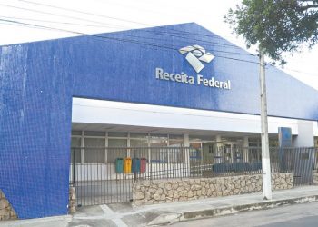 Sede da Receita Federal em Juazeiro do Norte (Foto: Arquivo)