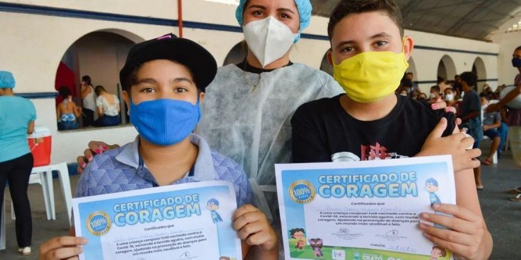 Vacinação infantil contra Covid começou em 62 cidades do Ceará; 8 mil doses já foram aplicadas