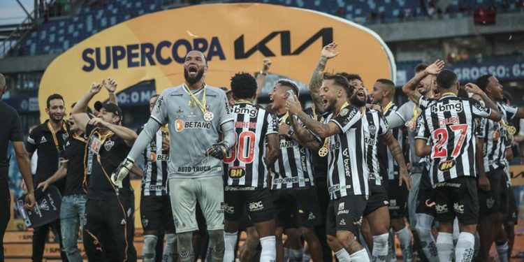 Galo vence o Flamengo nos pênaltis e garante o título da Supercopa do Brasil