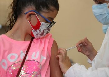 69 das 184 cidades do Ceará já registraram óbitos de crianças por Covid desde o início da pandemia