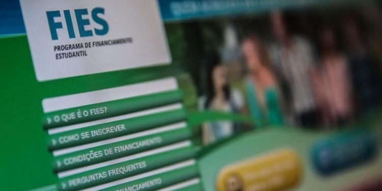 Programa de renegociação de dívidas do Fies começa no dia 7 de março