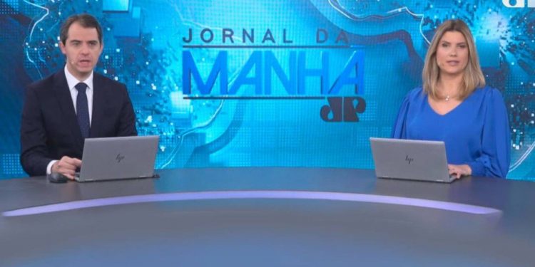 Jovem Pan exibe cenas de videogame como se fossem de invasão à Ucrânia