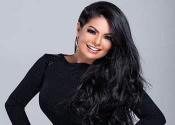 A cantora Paulinha Abelha, vocalista da banda Calcinha Preta, morreu nesta quarta-feira (23), aos 43 anos (Foto: Reprodução/Instagram)