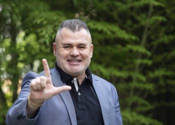 O pastor Paulo Marcelo, que lidera projetos para aproximar PT e evangélicos (Foto: Eduardo Knapp/Folhapress)