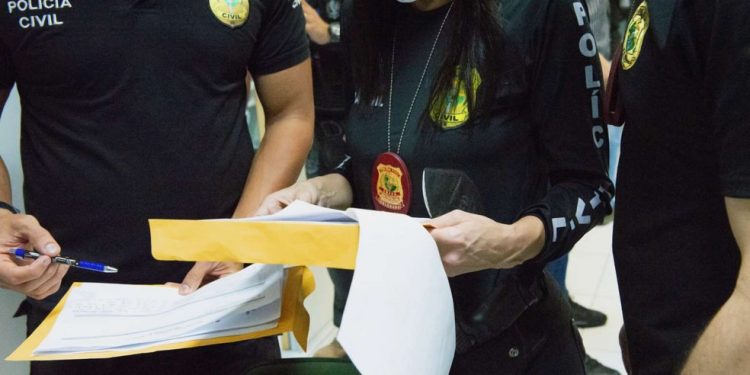 Juazeiro do Norte: Homem é preso suspeito de armazenar e compartilhar conteúdo sexual de crianças e adolescentes