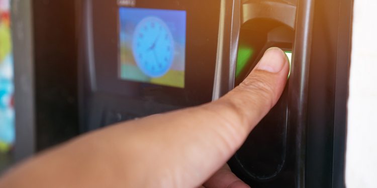 Crato: MPCE recomenda controle eletrônico de ponto para servidores da Câmara Municipal