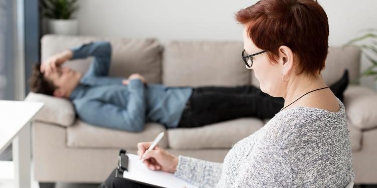 Psicoterapia, psicanálise e psiquiatria: qual a diferença entre cada uma?