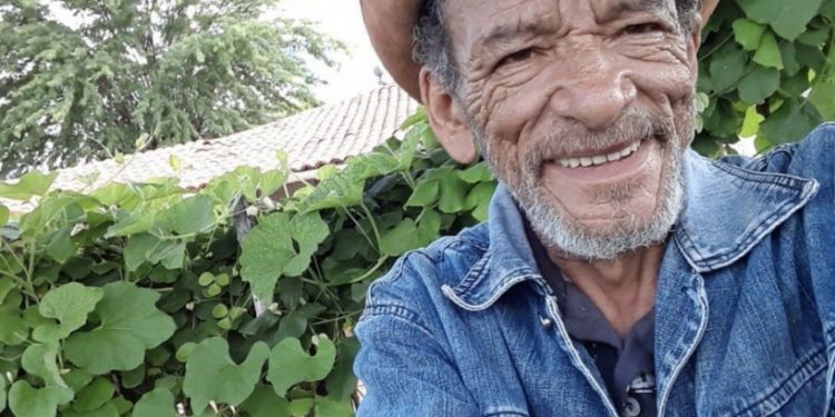 Cover de Zé Ramalho, agricultor cearense é classificado no The Voice +