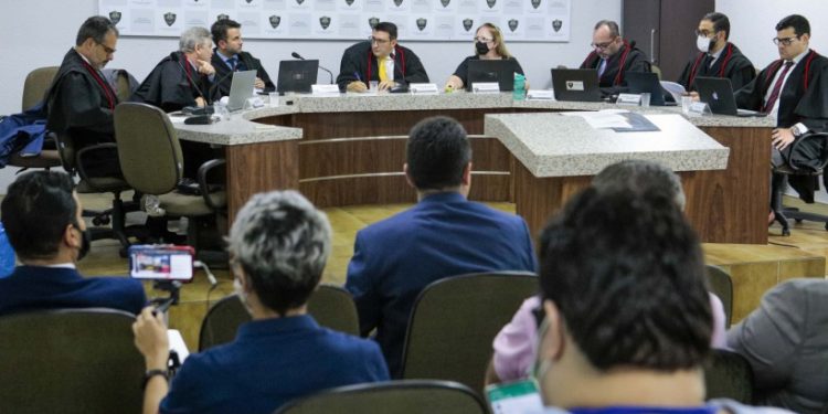 TJDF-CE suspende ação movida por Icasa e Maracanã contra o Crato até conclusão de inquérito