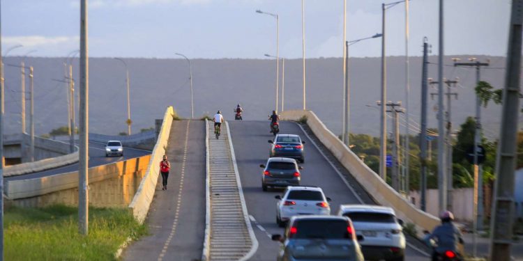 Camilo Santana inaugura nova etapa do Anel Viário do Cariri