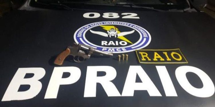 Crediarista é preso após efetuar disparos em via pública em Várzea Alegre