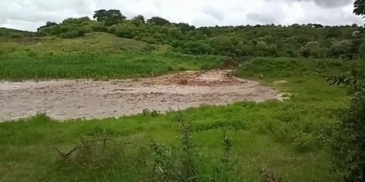 Rompimento de barragens e inundações fazem Várzea Alegre decretar situação de emergência