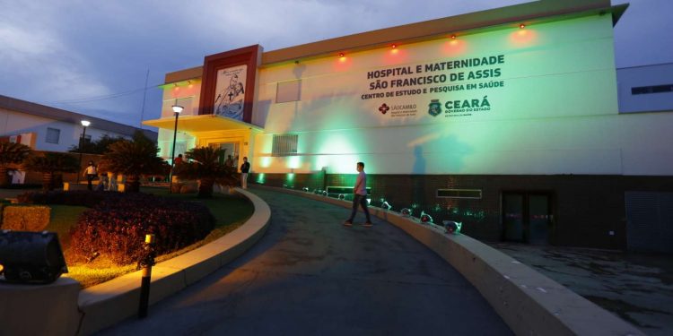 Um marco para a região: solenidade marca abertura do curso de Medicina da Universidade Regional do Cariri