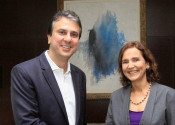 Após 20 anos, Ceará volta a ter renúncia de um governador; veja como é a transmissão do cargo