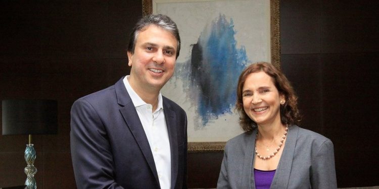 Após 20 anos, Ceará volta a ter renúncia de um governador; veja como é a transmissão do cargo