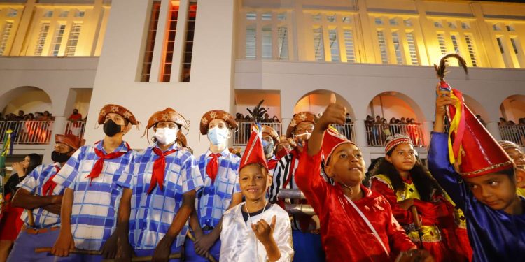 Camilo encerra segundo mandato no Crato inaugurando o Centro Cultural do Cariri