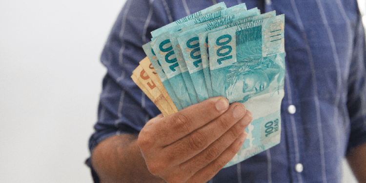 Quem está com o nome sujo pode pedir empréstimo? Veja opções