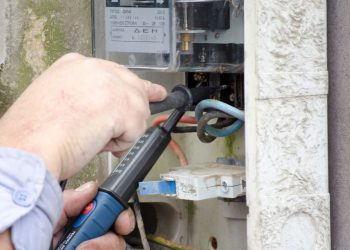 A adulteração do medidor de energia para que a leitura consumida seja menor configura crime de estelionato (Foto: Shutterstock)