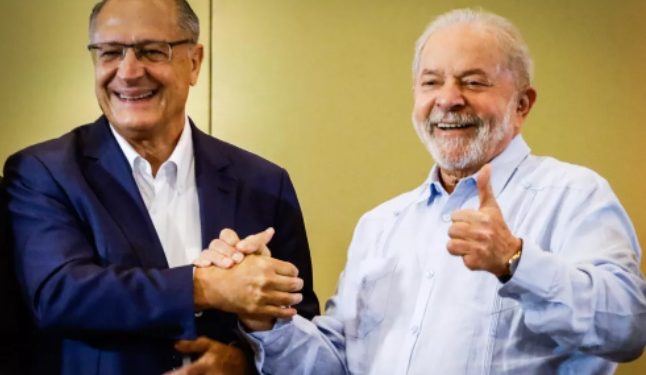 Diretório nacional do PT aprova indicação de Geraldo Alckmin, do PSB, para vice na chapa de Lula