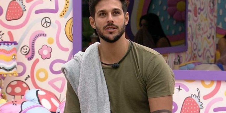 Amigo de Rodrigo Mussi explica processo de extubação do ex-BBB: “Aos poucos”