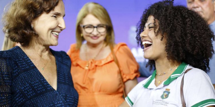 Governo do Ceará vai capacitar estudantes da rede pública para atuar no mercado de novas tecnologias