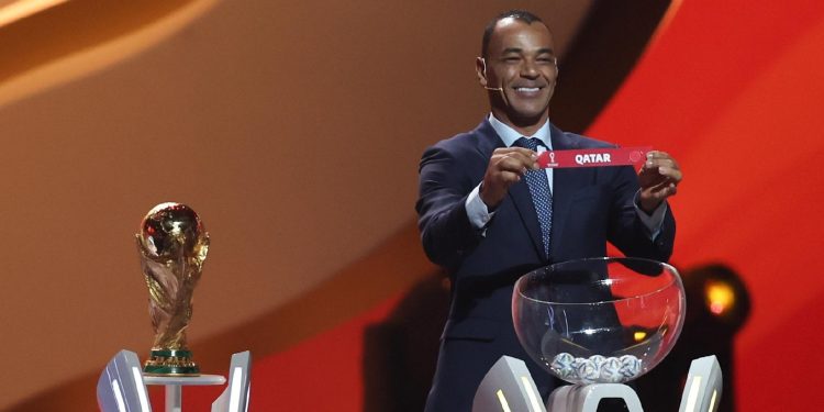 Copa do Mundo: Brasil repete dois adversários de 2018; veja os grupos