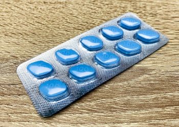 TCU abre processo para apurar superfaturamento na compra de 35 mil unidades de Viagra pelas Forças Armadas