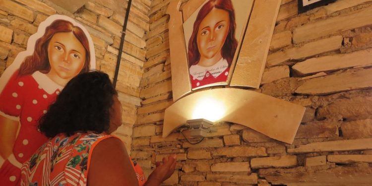 Quem foi a Menina Benigna? Conheça a história da cearense que será beatificada pelo Vaticano