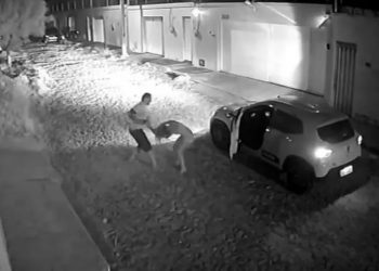 Passageira teve os cabelos puxados e levou socos no rosto durante discussão com motorista de aplicativo em Juazeiro do Norte (Foto: Reprodução)