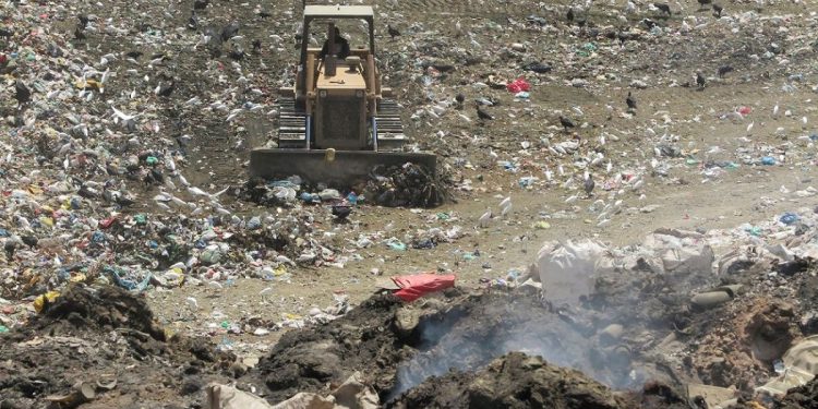 Maior cidade do Cariri, Juazeiro do Norte vive impasse sobre destinação do lixo pela Prefeitura