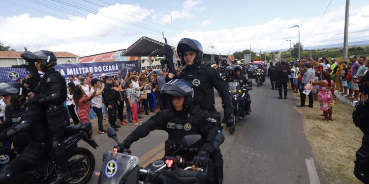 Governo do Ceará inaugura base do CPRaio em Missão Velha
