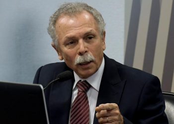 Jogo de cena, diz ex-presidente do Inpe sobre acordo com Elon Musk