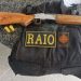 Polícia Militar captura dois suspeitos e apreende colete balístico, uma espingarda e droga no Crato