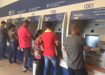 PIS: saiba como descobrir seu número a partir do CPF (Foto: Lis Lopes/g1)