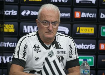 Dorival Júnior tinha contrato com o Ceará até o fim de 2022 (Foto: Kid Júnior)