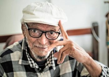 Paulo Diniz, compositor de ‘Pingos de Amor’, morre aos 82 anos