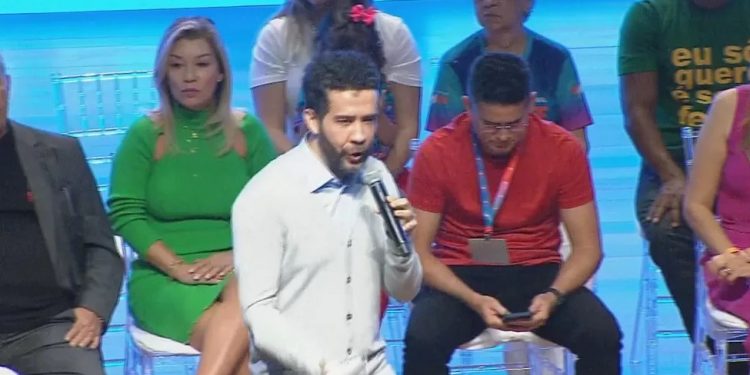 Avante lança candidatura de André Janones à Presidência da República