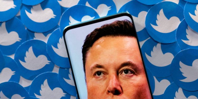 Elon Musk desiste de comprar o Twitter