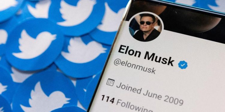 Twitter processa Elon Musk por violação de acordo de compra da rede social