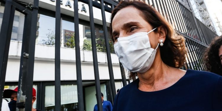 Em 20 anos, Izolda Cela é a primeira governadora do Ceará que não irá disputar reeleição