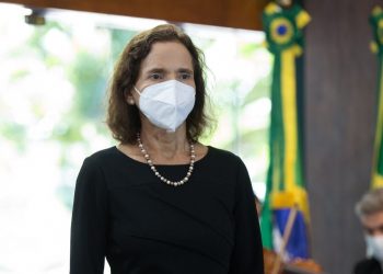 Izolda Cela, governadora do Ceará (Foto: Arquivo)